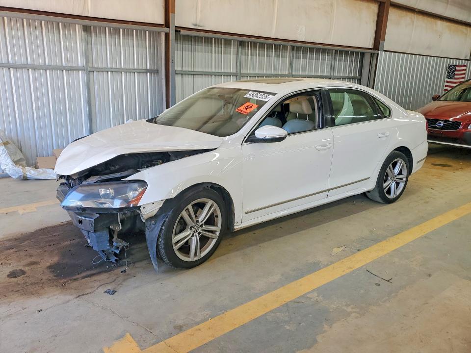 49362526 :رقم المزاد ، 1VWCM7A39CC012313 vin ، 2012 Volkswagen Passat مزاد بيع