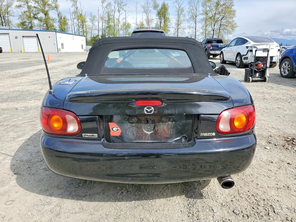 50748426 :رقم المزاد ، JM1NB3537X0124734 vin ، 1999 Mazda Mx-5 Miata مزاد بيع