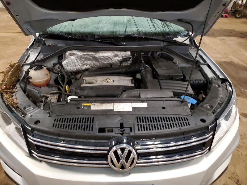 Aukcja sprzedaży 2015 Volkswagen Tiguan, vin: WVGAV7AX0FW510487, numer aukcji: 49844526