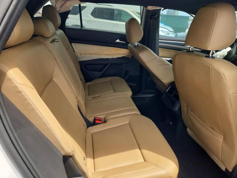 50525496 :رقم المزاد ، 1V2SE2CAXLC227675 vin ، 2020 Volkswagen Atlas Cross Sport مزاد بيع