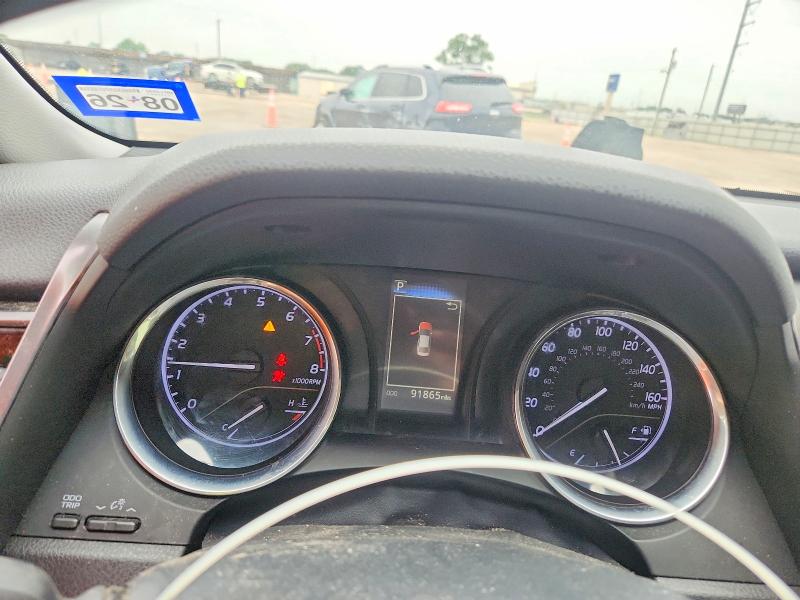 51804416 :رقم المزاد ، 4T1B11HK9KU836799 vin ، 2019 Toyota Camry مزاد بيع