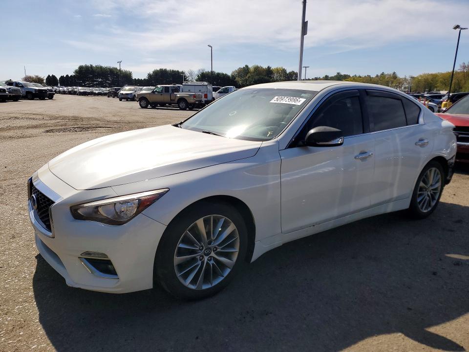 50973986 :رقم المزاد ، JN1EV7AR2JM437265 vin ، 2018 Infiniti Q50 مزاد بيع