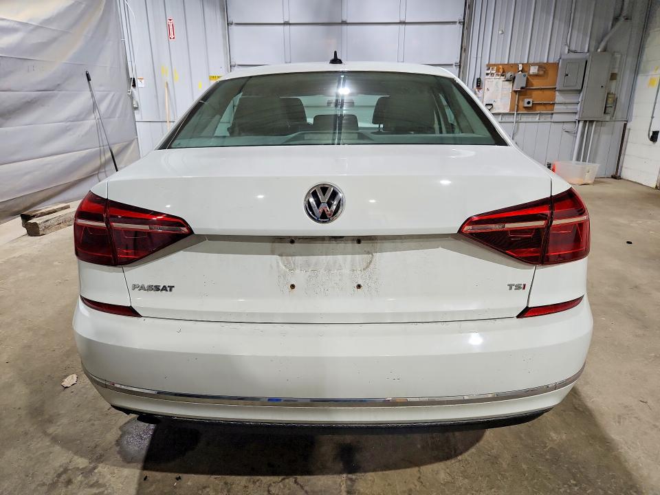 2019 Volkswagen Passat მანქანა იყიდება აუქციონზე, vin: 1VWLA7A31KC006013, აუქციონის ნომერი: 49564926