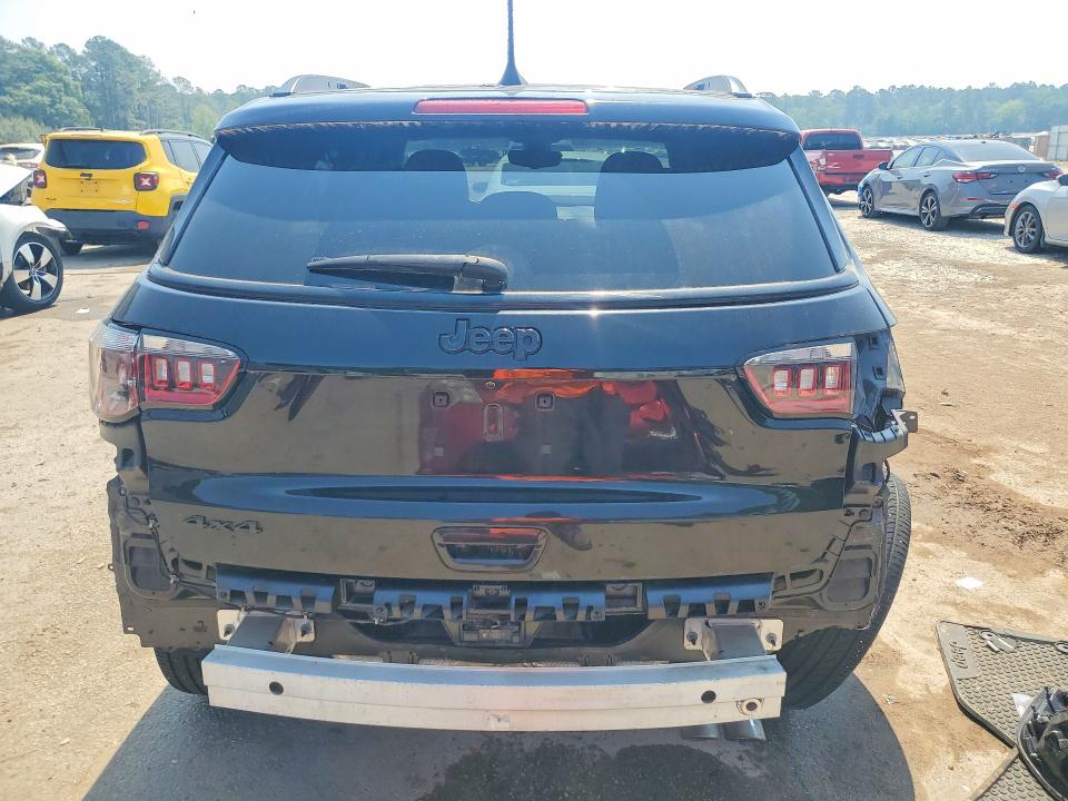 50924276 :رقم المزاد ، 3C4NJDBB0MT576009 vin ، 2021 Jeep Compass مزاد بيع