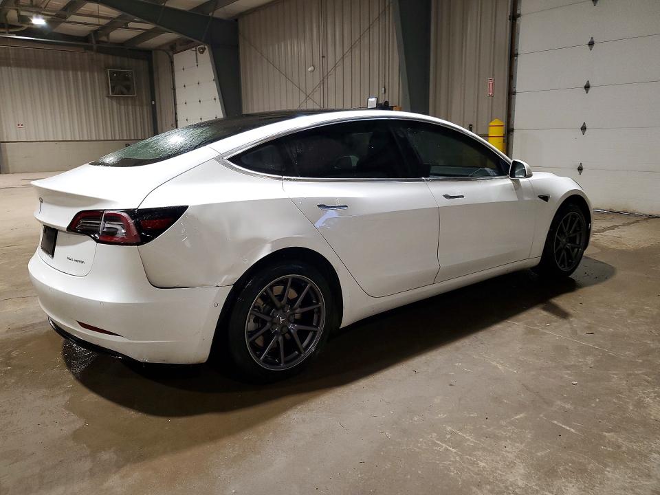 Продажа на аукционе авто 2020 Tesla Model 3, vin: 5YJ3E1EB2LF628226, номер лота: 51862236