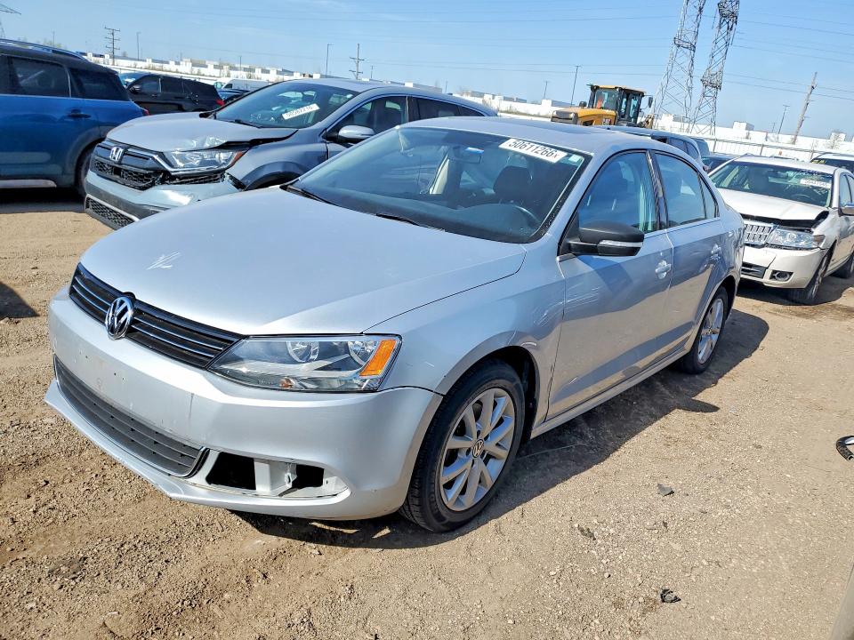 50611266 :رقم المزاد ، 3VWDX7AJ5DM255546 vin ، 2013 Volkswagen Jetta مزاد بيع