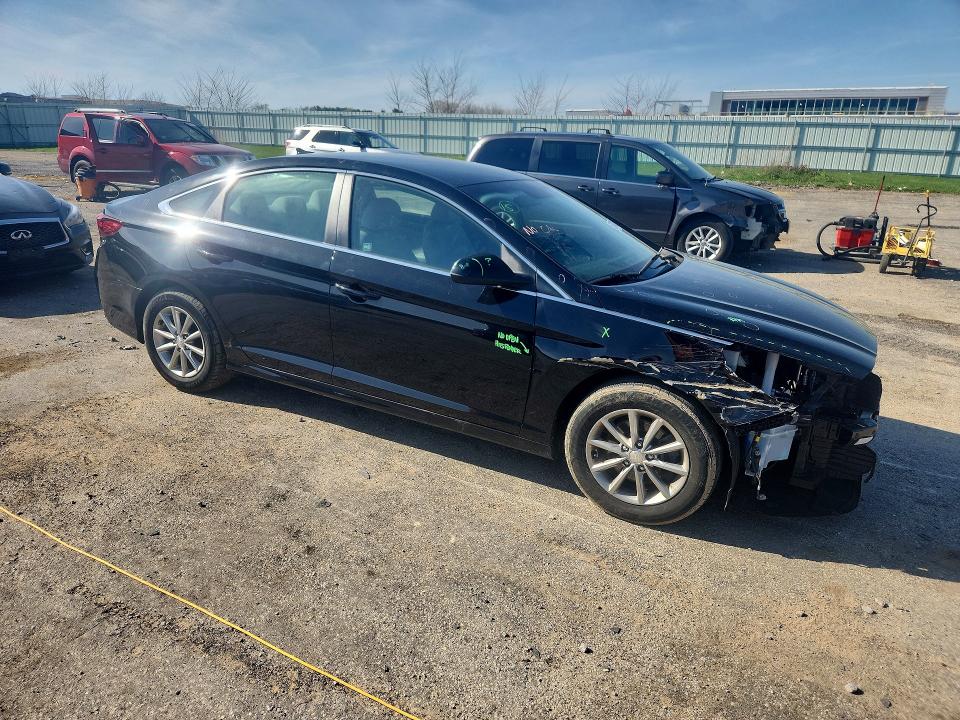 2018 Hyundai Sonata მანქანა იყიდება აუქციონზე, vin: 5NPE24AF7JH668327, აუქციონის ნომერი: 50706386
