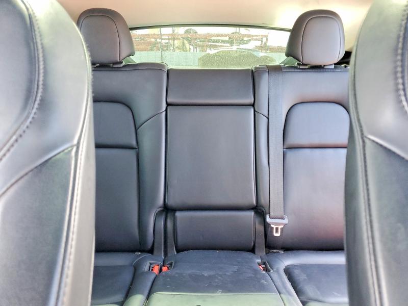2022 Tesla Model Y მანქანა იყიდება აუქციონზე, vin: 7SAYGAEE8NF352098, აუქციონის ნომერი: 48977066
