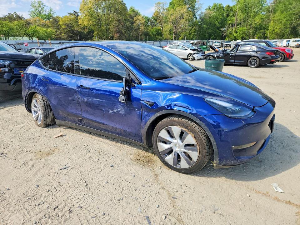 50528536 :رقم المزاد ، 7SAYGDEE8RA227249 vin ، 2024 Tesla Model Y مزاد بيع