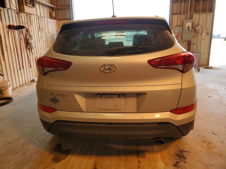 2017 Hyundai Tucson მანქანა იყიდება აუქციონზე, vin: KM8J33A40HU556484, აუქციონის ნომერი: 51955436
