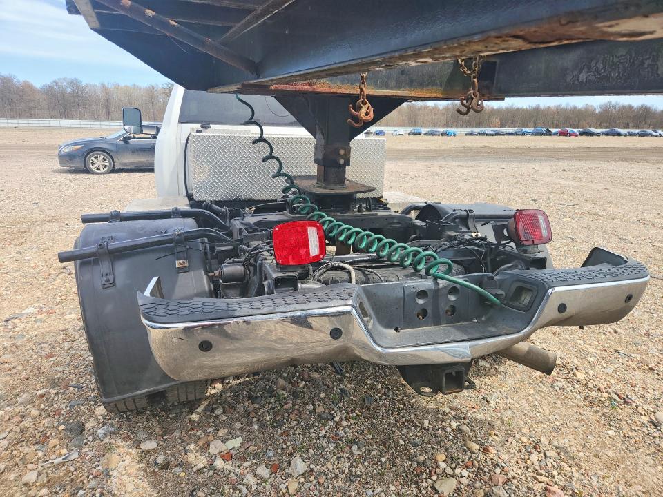 49732136 :رقم المزاد ، 3C63RPGL0FG555568 vin ، 2015 Ram 3500 مزاد بيع