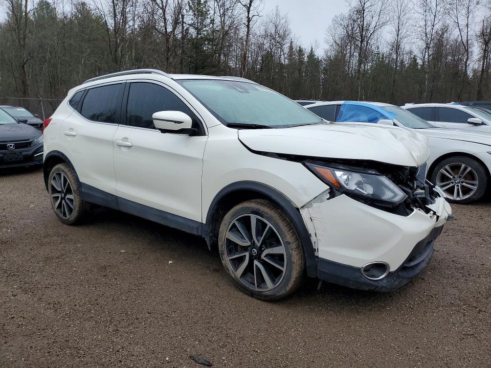2017 Nissan Qashqai მანქანა იყიდება აუქციონზე, vin: JN1BJ1CR6HW108656, აუქციონის ნომერი: 49925246
