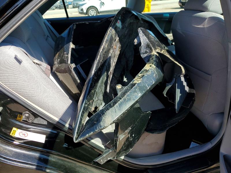 49947586 :رقم المزاد ، 4T4BF1FK8ER410861 vin ، 2014 Toyota Camry مزاد بيع