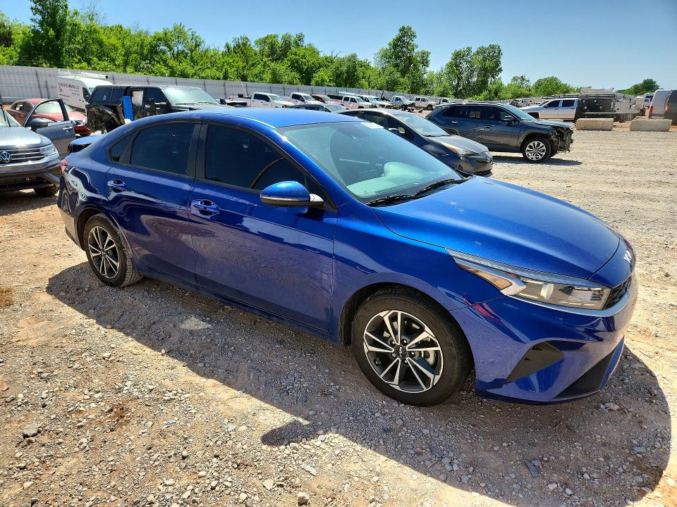 50979736 :رقم المزاد ، 3KPF24AD7RE809853 vin ، 2024 Kia Forte مزاد بيع