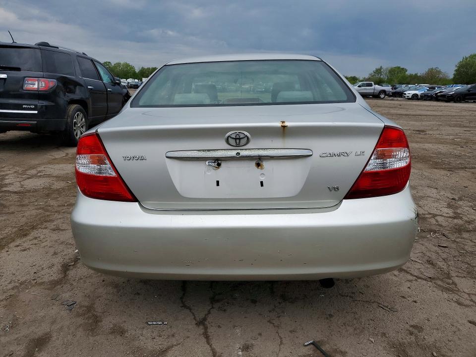 50724206 :رقم المزاد ، 4T1BF32K93U044188 vin ، 2003 Toyota Camry مزاد بيع