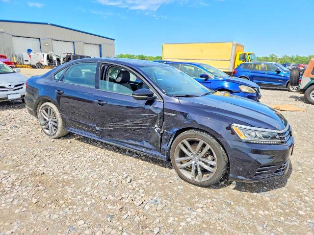 Продажа на аукционе авто 2018 Volkswagen Passat, vin: 1VWAA7A33JC009890, номер лота: 49893256