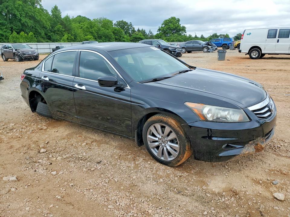 51668406 :رقم المزاد ، 1HGCP3F81CA034858 vin ، 2012 Honda Accord مزاد بيع