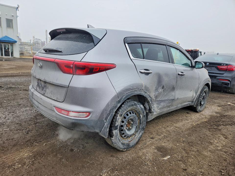 49147786 :رقم المزاد ، KNDPM3AC5H7106444 vin ، 2017 Kia Sportage مزاد بيع