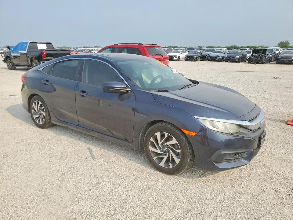 51374216 :رقم المزاد ، 19XFC2F77GE059923 vin ، 2016 Honda Civic مزاد بيع
