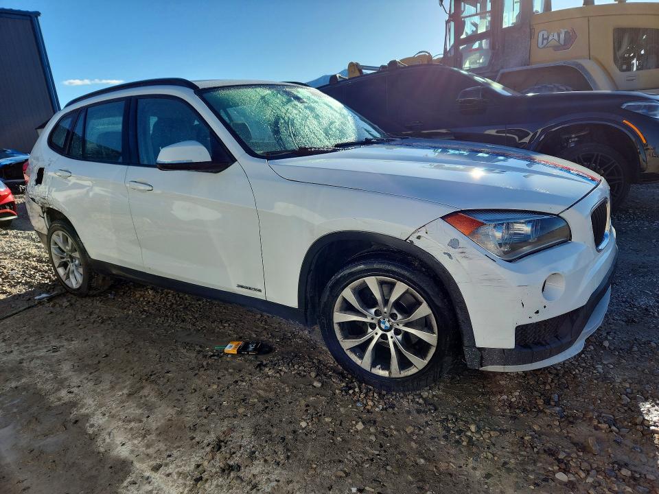 2013 Bmw X1 მანქანა იყიდება აუქციონზე, vin: WBAVL1C59DVR82904, აუქციონის ნომერი: 48177866