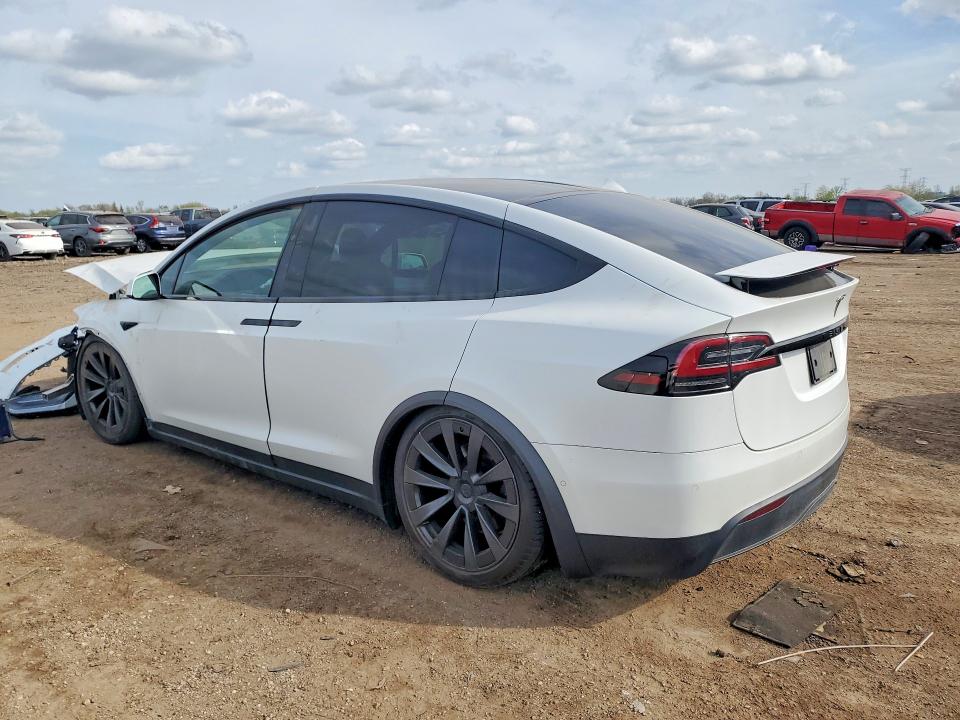 51100766 :رقم المزاد ، 7SAXCBE66NF339890 vin ، 2022 Tesla Model X مزاد بيع