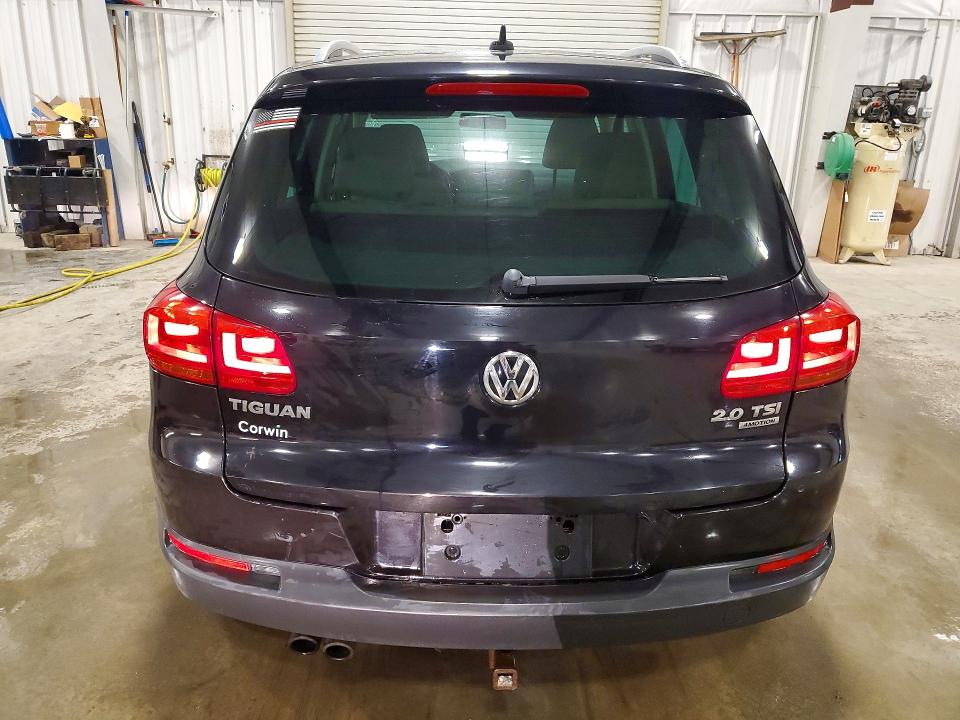 49736096 :رقم المزاد ، WVGBV7AX8CW545777 vin ، 2012 Volkswagen Tiguan مزاد بيع