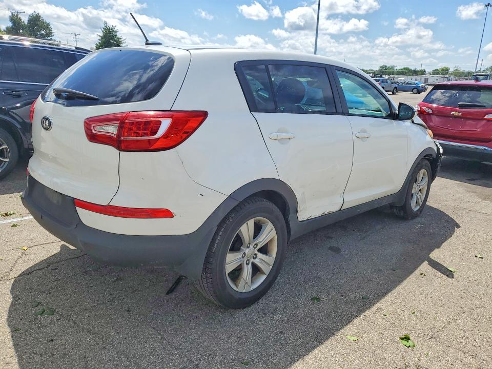 2013 Kia Sportage მანქანა იყიდება აუქციონზე, vin: KNDPB3A25D7469799, აუქციონის ნომერი: 51323726