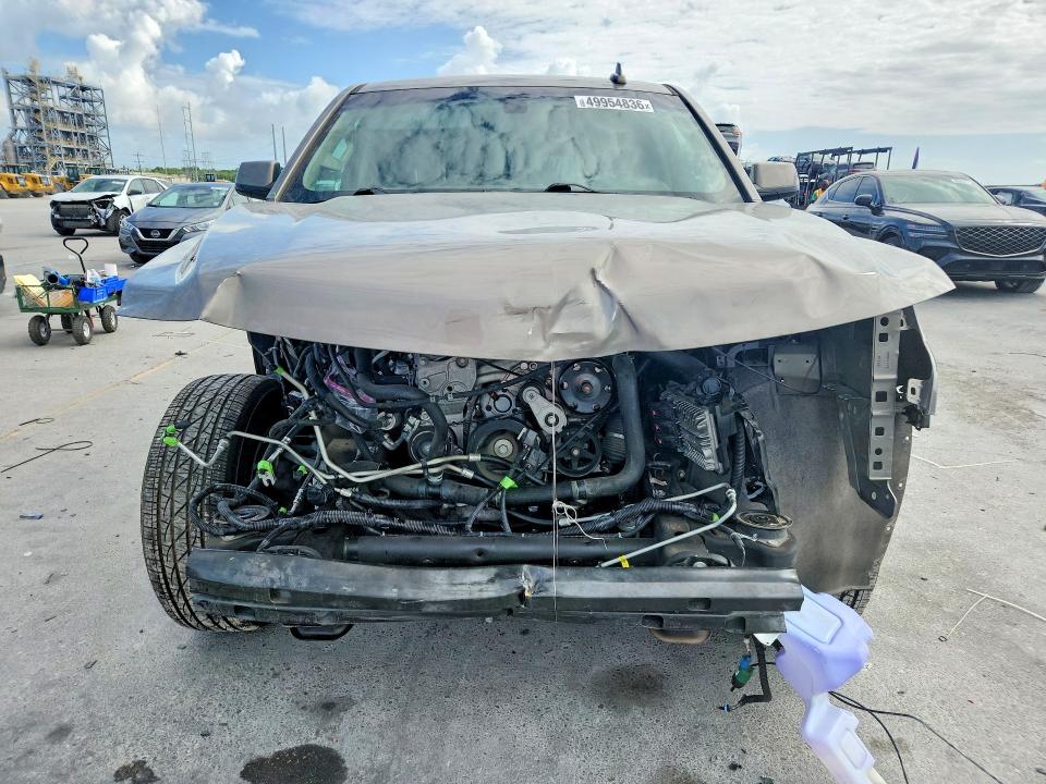 2018 Chevrolet Suburban მანქანა იყიდება აუქციონზე, vin: 1GNSCGKC5JR265291, აუქციონის ნომერი: 49954836
