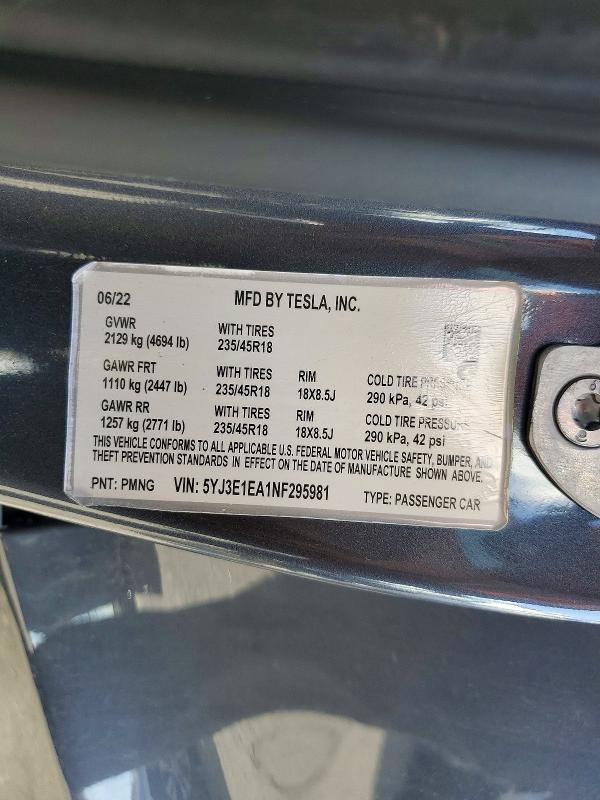 2022 Tesla Model 3 მანქანა იყიდება აუქციონზე, vin: 5YJ3E1EA1NF295981, აუქციონის ნომერი: 48125496