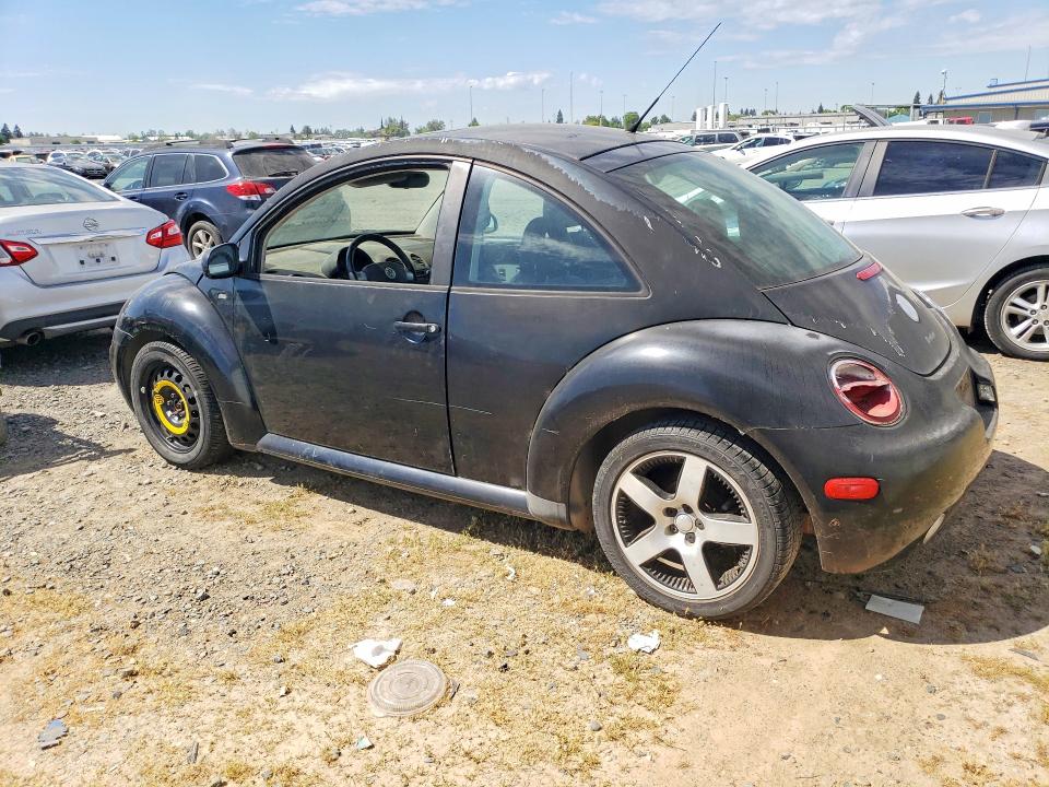 46398736 :رقم المزاد ، 3VWED21C22M436702 vin ، 2002 Volkswagen New Beetle مزاد بيع