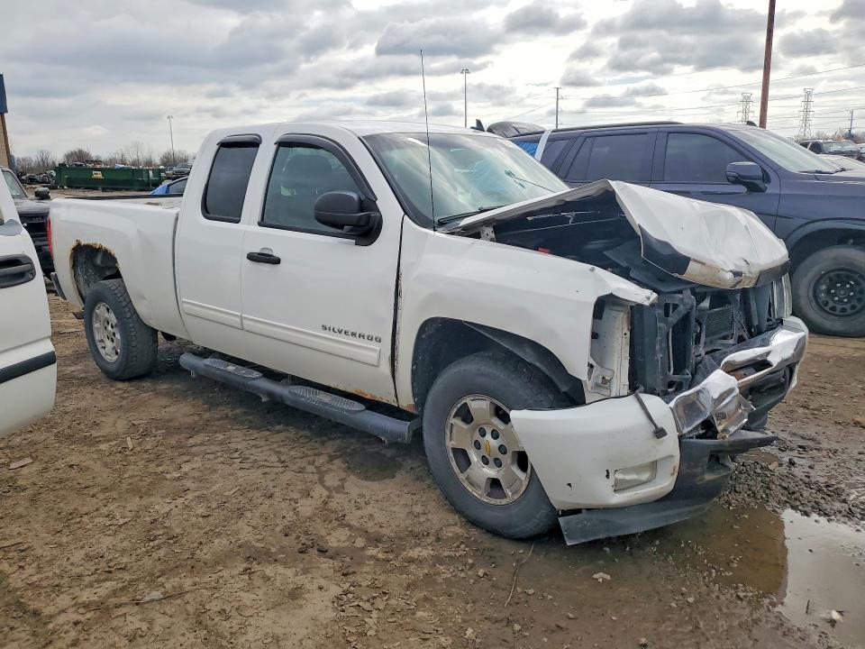 49702276 :رقم المزاد ، 1GCRCSE00BZ237248 vin ، 2011 Chevrolet Silverado مزاد بيع