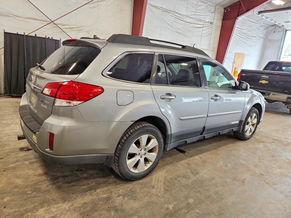 2011 Subaru Outback მანქანა იყიდება აუქციონზე, vin: 4S4BRBJC4B3413880, აუქციონის ნომერი: 50350006