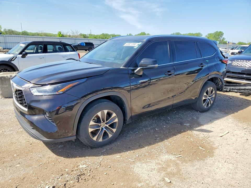 Auction sale of the 2021 Toyota Highlander, vin: 5TDGARAH9MS012090, lot number: 49901896