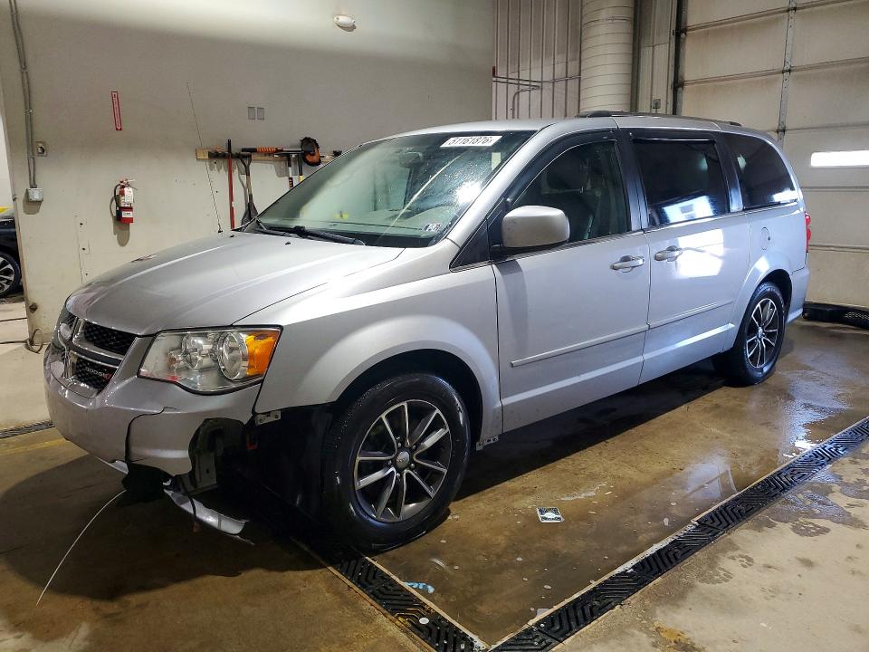 2017 Dodge Grand Caravan მანქანა იყიდება აუქციონზე, vin: 2C4RDGCG9HR828286, აუქციონის ნომერი: 51161876