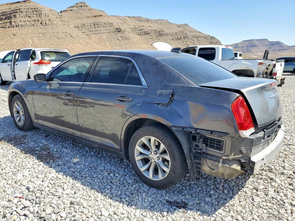 51483176 :رقم المزاد ، 2C3CCAAG6FH830027 vin ، 2015 Chrysler 300 مزاد بيع