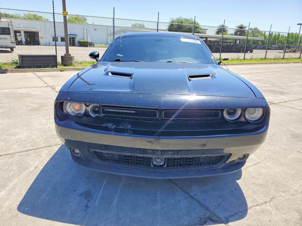 51471986 :رقم المزاد ، 2C3CDZAG6JH199798 vin ، 2018 Dodge Challenger مزاد بيع