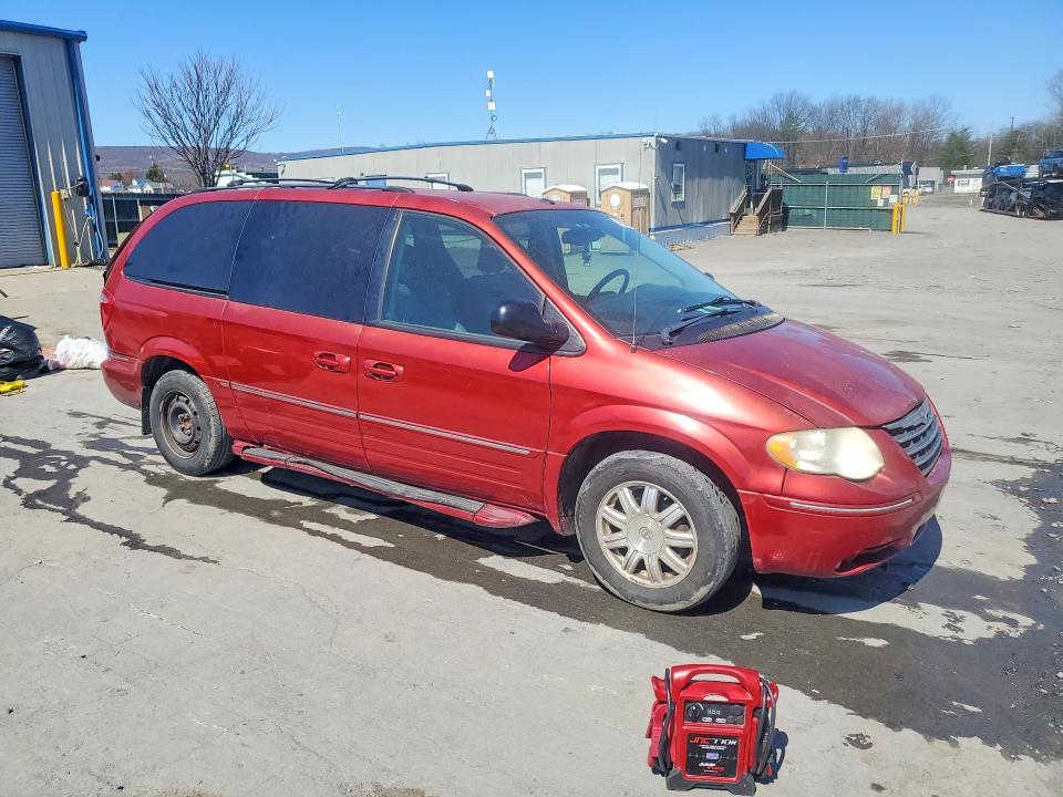 2007 Chrysler Town & Country მანქანა იყიდება აუქციონზე, vin: 2A8GP64L27R358789, აუქციონის ნომერი: 49265726