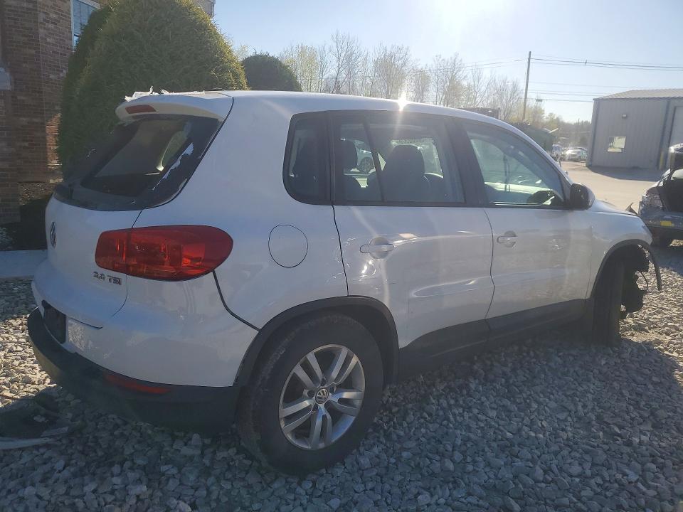 50802376 :رقم المزاد ، WVGAV3AX8DW611332 vin ، 2013 Volkswagen Tiguan مزاد بيع