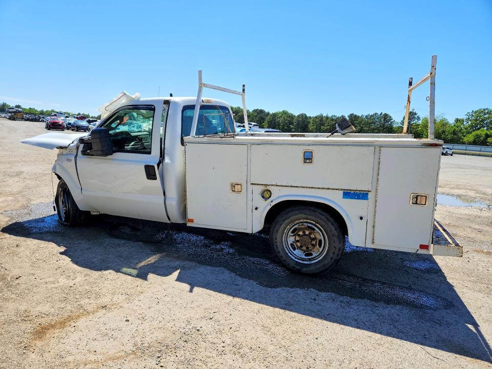 48827246 :رقم المزاد ، 1FTBF2A62BEA23369 vin ، 2011 Ford F250 مزاد بيع