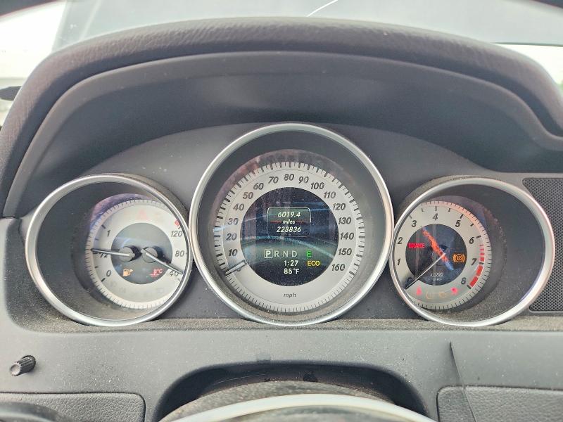 2014 Mercedes Benz C მანქანა იყიდება აუქციონზე, vin: WDDGF8AB6EG235373, აუქციონის ნომერი: 51650886