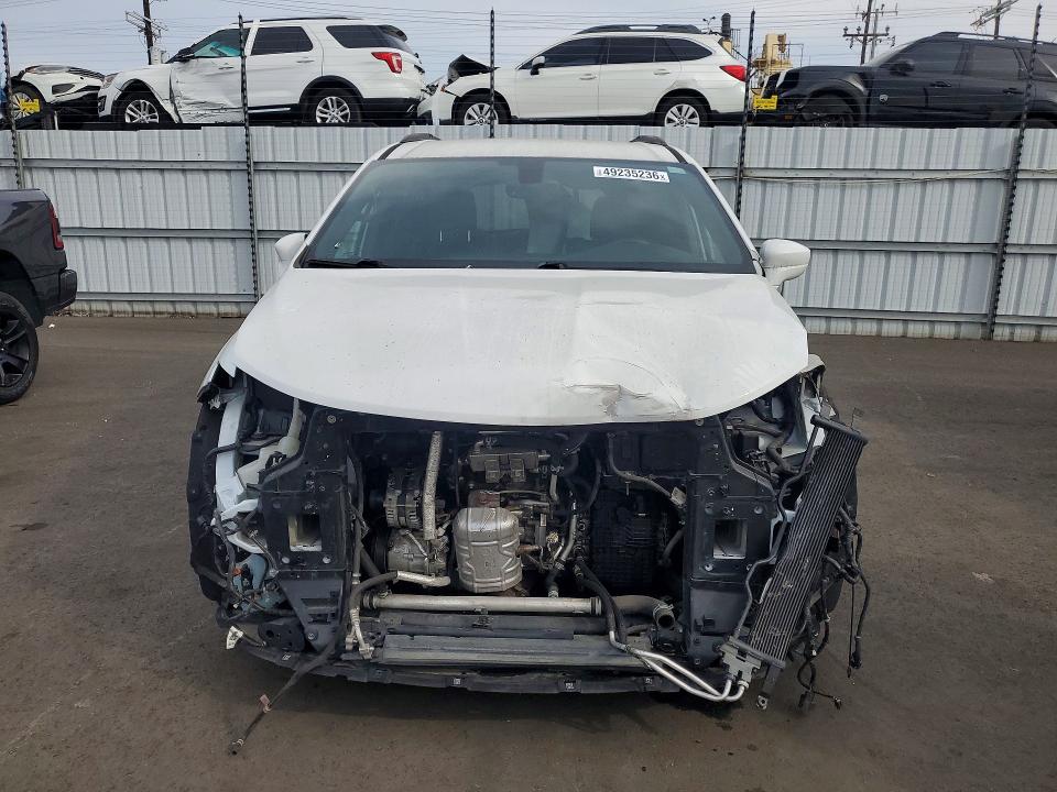 49235236 :رقم المزاد ، 2C4RC1EG8KR574784 vin ، 2019 Chrysler Pacifica مزاد بيع