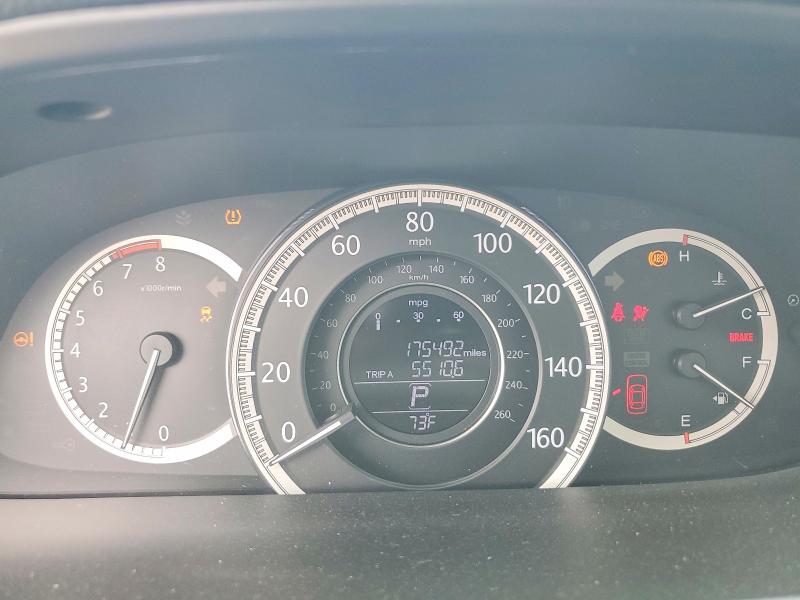 48692776 :رقم المزاد ، 1HGCR2F3XEA272882 vin ، 2014 Honda Accord مزاد بيع