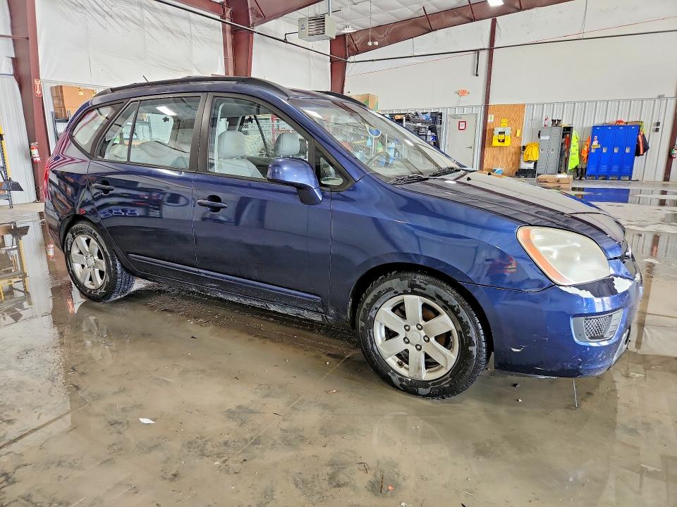 2008 Kia Rondo მანქანა იყიდება აუქციონზე, vin: KNAFG526887182616, აუქციონის ნომერი: 51112366