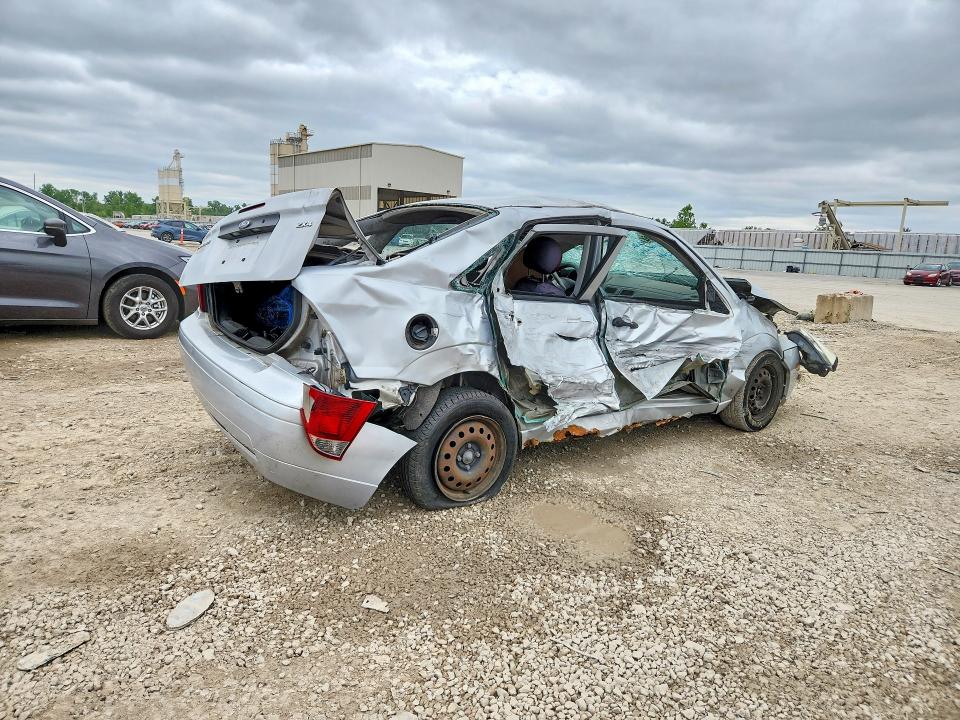 2005 Ford Focus მანქანა იყიდება აუქციონზე, vin: 1FAFP34N45W111027, აუქციონის ნომერი: 51370476