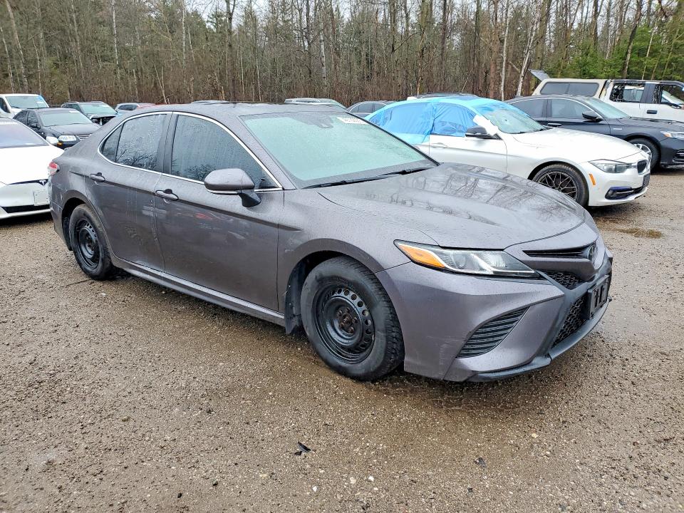 2019 Toyota Camry მანქანა იყიდება აუქციონზე, vin: 4T1B11HK4KU256067, აუქციონის ნომერი: 49722086