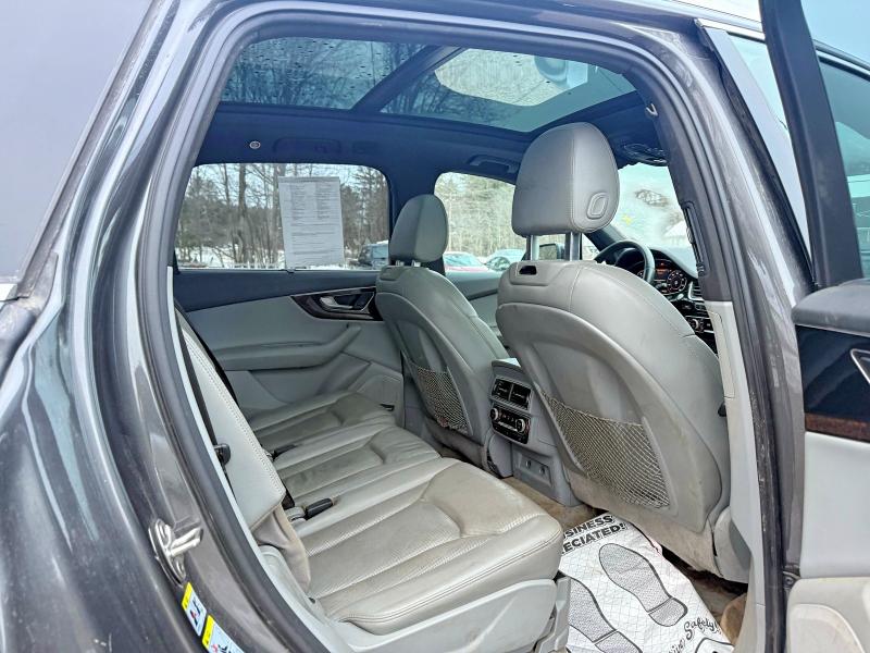 2018 Audi Q7 მანქანა იყიდება აუქციონზე, vin: WA1LAAF77JD044103, აუქციონის ნომერი: 52053876