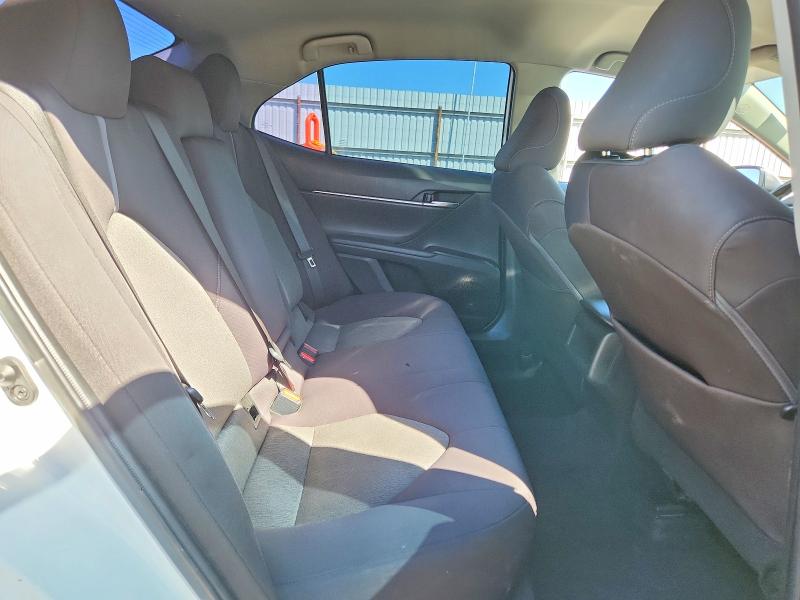 Продаж на аукціоні авто 2022 Toyota Camry, vin: 4T1C11AK6NU617673, номер лоту: 48645546