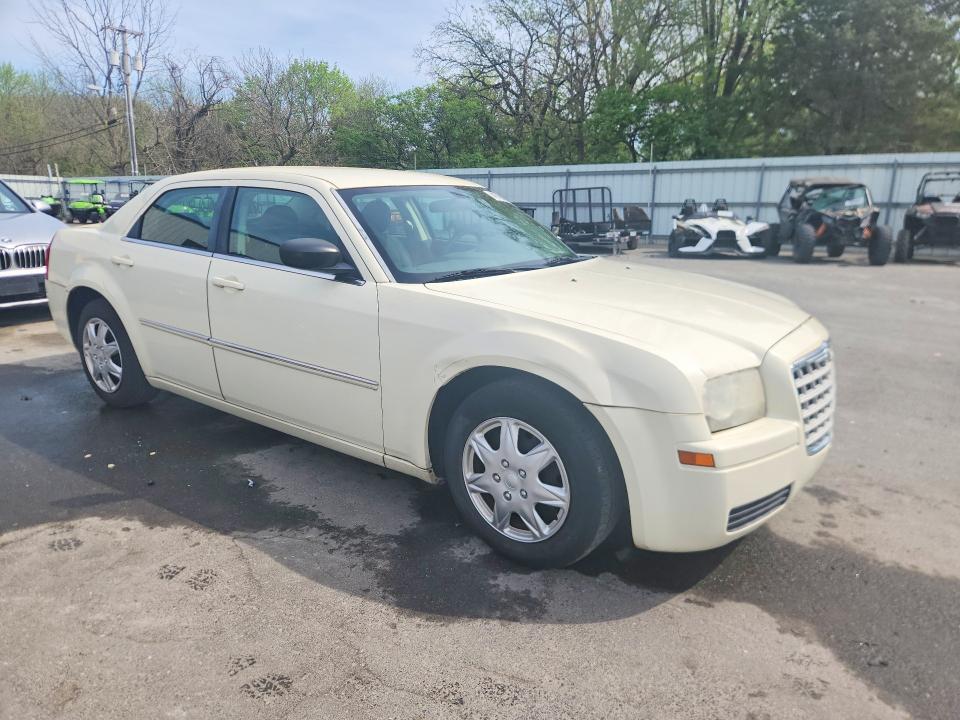 2008 Chrysler 300 მანქანა იყიდება აუქციონზე, vin: 2C3KA43R88H208288, აუქციონის ნომერი: 49788496