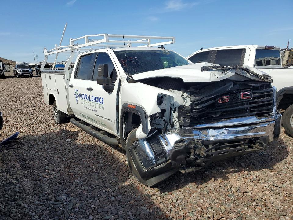 53831166 :رقم المزاد ، 1GD48LE7XRF386885 vin ، 2024 Gmc Sierra مزاد بيع