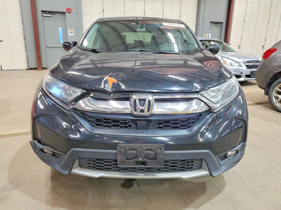 51058176 :رقم المزاد ، 7FARW2H59JE096722 vin ، 2018 Honda Cr-v مزاد بيع